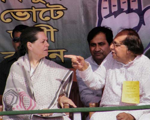 पश्चिम बंगाल में चुनाव की सरगर्मी