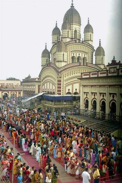 पश्चिम बंगाल में चुनाव की सरगर्मी