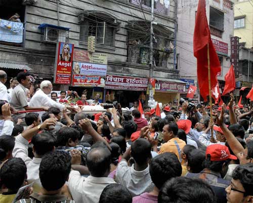 पश्चिम बंगाल में चुनाव की सरगर्मी