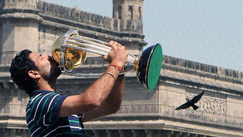 जीत का जश्‍न और सम्‍मान । भारत बना विश्‍वविजेता