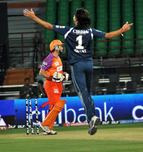 हैदराबाद ने कोच्चि को 55 रन से हराया