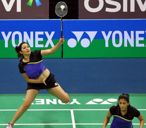 बैडमिंटन में भारत की खराब शुरुआत, सायना हारी