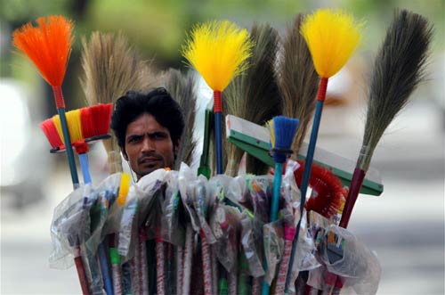 29 अप्रैल 2011, तस्‍वीरों में दिन भर की बड़ी खबरें