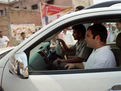 29 अप्रैल 2011, तस्‍वीरों में दिन भर की बड़ी खबरें