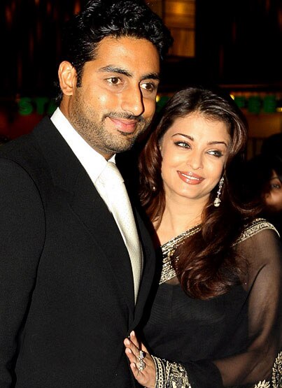 सालगिरह पर साथ रहे ऐश-अभि...| ऐश की 'गुजारिश'