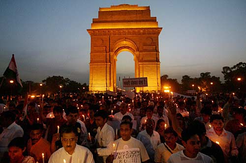 अन्ना की मुहिम को जन समर्थन  । फोटोः जनआंदोलन