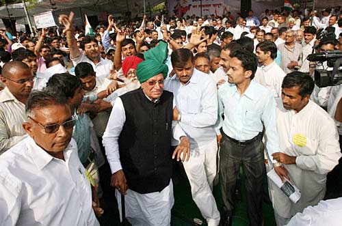 अन्ना की मुहिम को जन समर्थन  । फोटोः जनआंदोलन