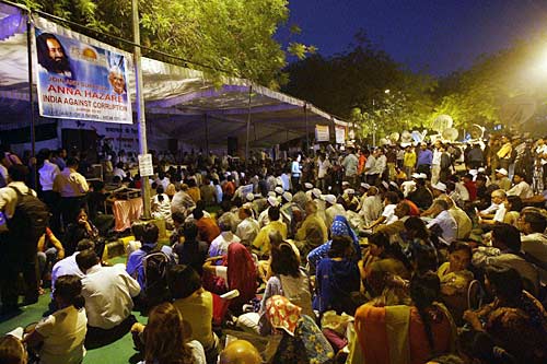 अन्ना की मुहिम को जन समर्थन  । फोटोः जनआंदोलन