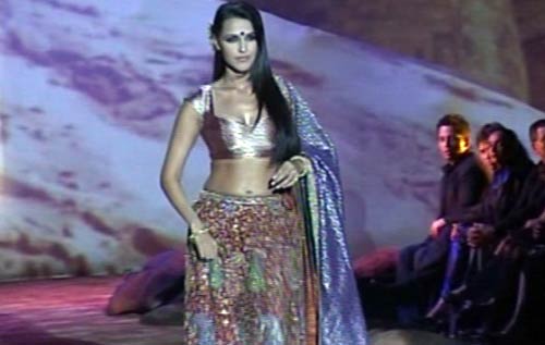 तस्‍वीरों में देखें बॉलीवुड की सबसे सेक्‍सी दुल्‍हन | वीडियो