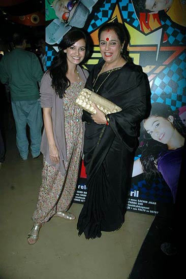 फिल्‍म 'फालतू' की स्‍पेशल स्क्रिनिंग | एचडीआईएल फैशन वीक