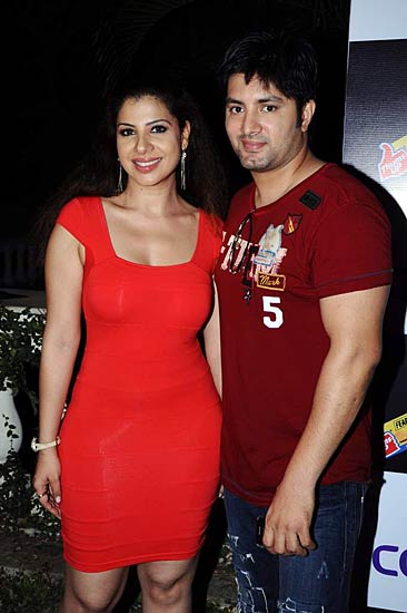 'खतरों के खिलाड़ी' में हसीनाओं का जलवा | सितारों की मौज