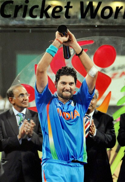 जब छलक पड़े खुशी के आंसू...। जीत का जश्‍न और सम्‍मान