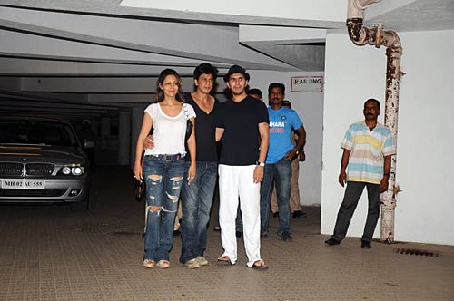 बॉलीवुड ने भी मनाया जीत का जश्‍न । जब भावुक हो उठे खिलाड़ी