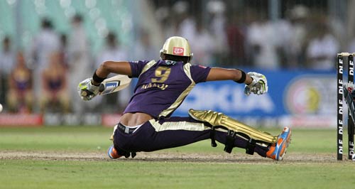 कोलकाता ने चखा जीत का स्‍वाद...