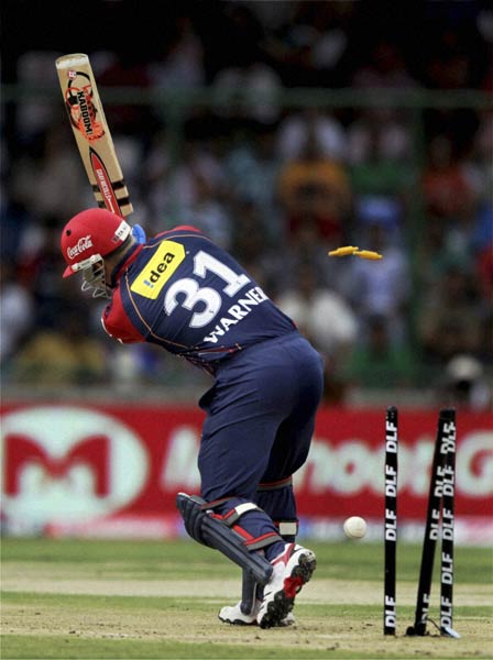 मुंबई ने किया दिल्‍ली को आठ विकेट से पस्‍त...