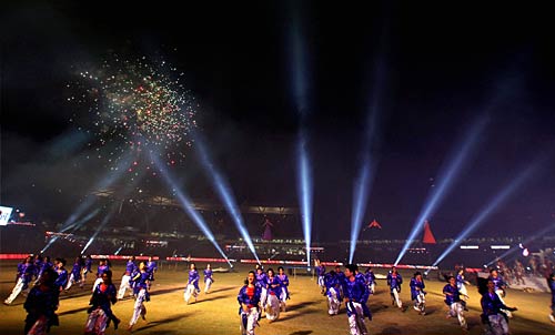 आईपीएल का रंगारंग आगाज...। चेन्‍नई ने मारी बाजी