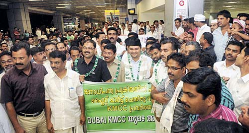 द. भारत में मतदाताओं का उत्‍साह चरम पर