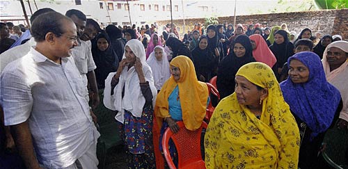 केरल में लेफ्ट के किले में सेंध की तैयारी