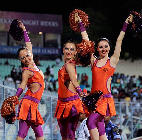 रोमांचक मैच में कोच्चि की जीत