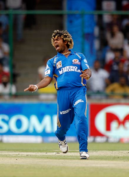 मुंबई ने किया दिल्‍ली को आठ विकेट से पस्‍त...