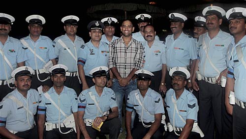 जीते तो जश्न, हारे तो भी जश्न । भारत बना विश्‍वविजेता