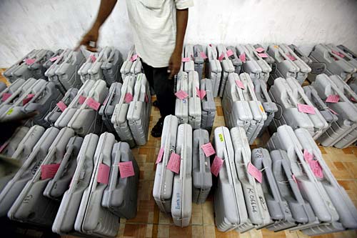 द. भारत में मतदाताओं का उत्‍साह चरम पर