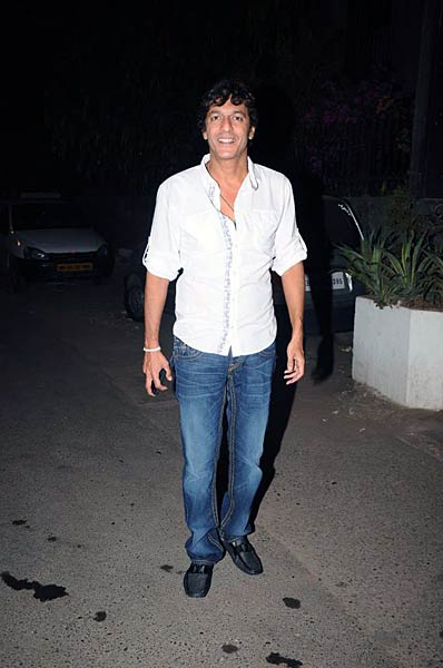 बॉलीवुड ने भी मनाया जीत का जश्‍न । जब भावुक हो उठे खिलाड़ी