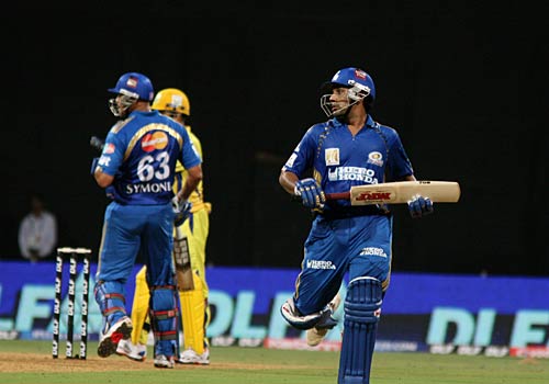 मुंबई की चेन्‍नई पर रोमांचक जीत