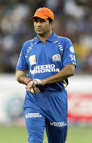 मुंबई ने दी हैदराबाद को पटखनी...