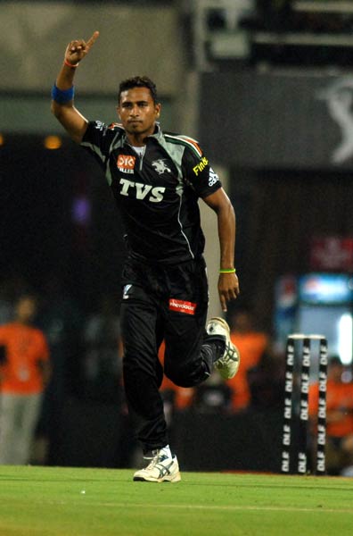 पुणे ने पंजाब को 7 विकेट से दी मात...