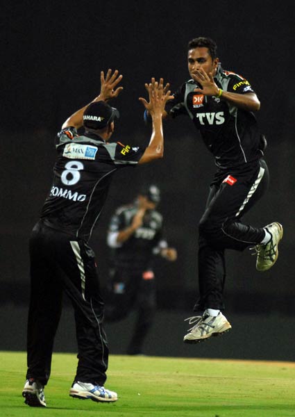 पुणे ने पंजाब को 7 विकेट से दी मात...