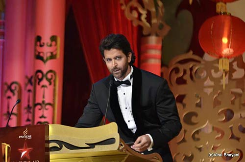 'स्‍टार परिवार अवार्ड'  समारोह में रितिक