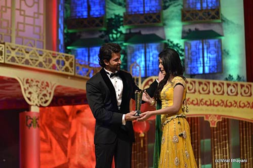 'स्‍टार परिवार अवार्ड'  समारोह में रितिक