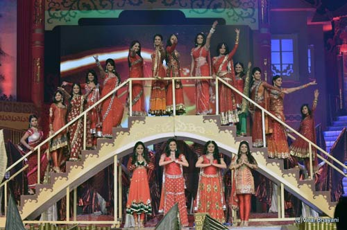 मकाऊ में जमा 'स्‍टार परिवार अवॉर्ड-2011' का रंग | सितारों की मौज