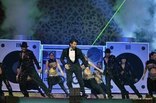 'स्‍टार परिवार अवार्ड'  समारोह में रितिक