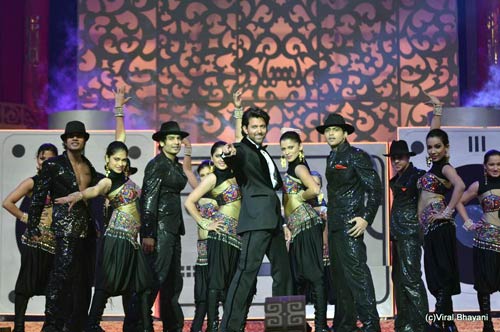 'स्‍टार परिवार अवार्ड'  समारोह में रितिक