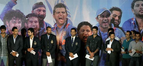 सचिन को उमरीगर अवार्ड । विश्‍वविजेता