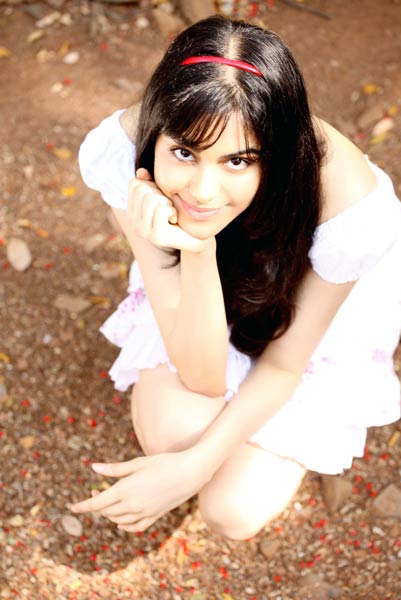 अदाएं भी हैं...Happy birthday अदा शर्मा