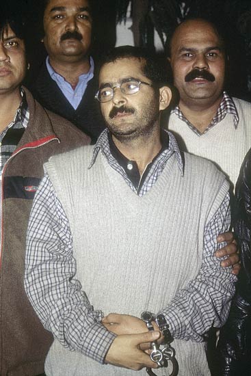 27 मई 2011: तस्‍वीरों में देखें दिनभर की बड़ी खबरें