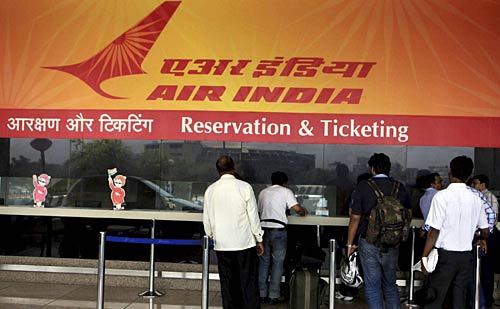 27 मई 2011: तस्‍वीरों में देखें दिनभर की बड़ी खबरें