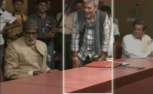 एक बार फिर मक्‍खीमार बने अमिताभ...