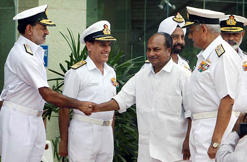 25 मई 2011: तस्‍वीरों में देखें दिनभर की बड़ी खबरें