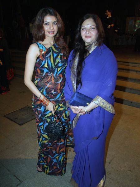 'मदर्स डे' पर ममता से भीगा बॉलीवुड