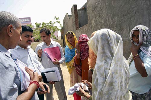 25 मई 2011: तस्‍वीरों में देखें दिनभर की बड़ी खबरें