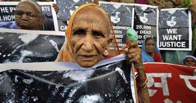 11 मई 2011: तस्‍वीरों में देखें दिनभर की बड़ी खबरें