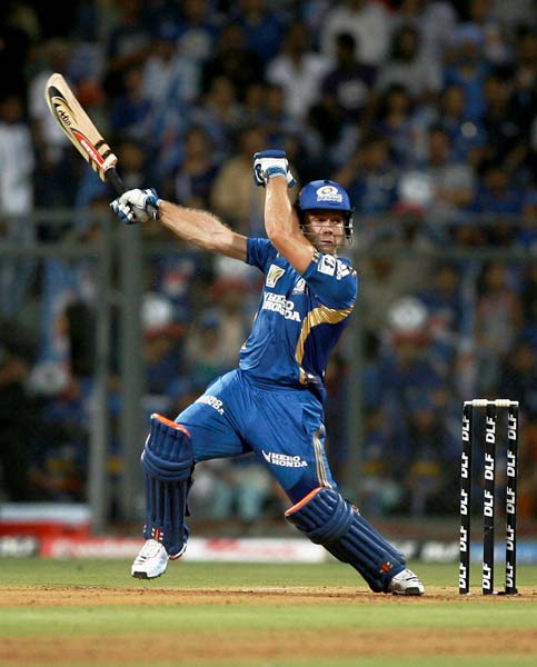 मुंबई ने तोड़ा दिल्‍ली का दिल