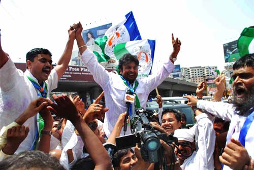 तस्‍वीरों में 'दीदी' की कामयाबी की कहानी...