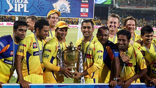 कैसे किया धोनी की सेना ने खिताब पर कब्जा । टॉप बल्‍लेबाज