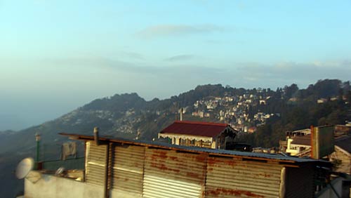 गर्मियों में चलें दार्जीलिंग | कीजिए 'जन्‍नत' की सैर