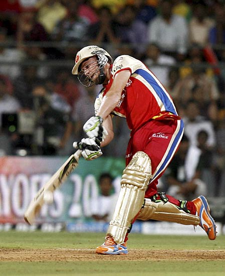 फर्स्‍ट क्‍वालीफायर: चेन्‍नई को मिला फाइनल का टिकट